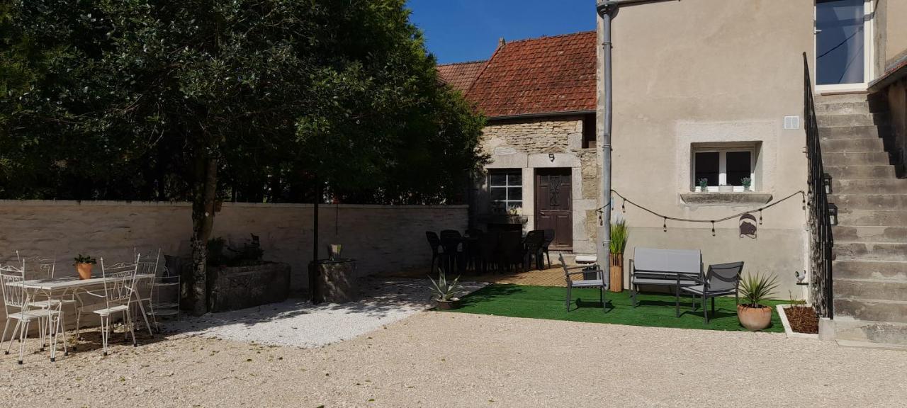 Gite Et Spa 21 Savigny-le-Sec エクステリア 写真